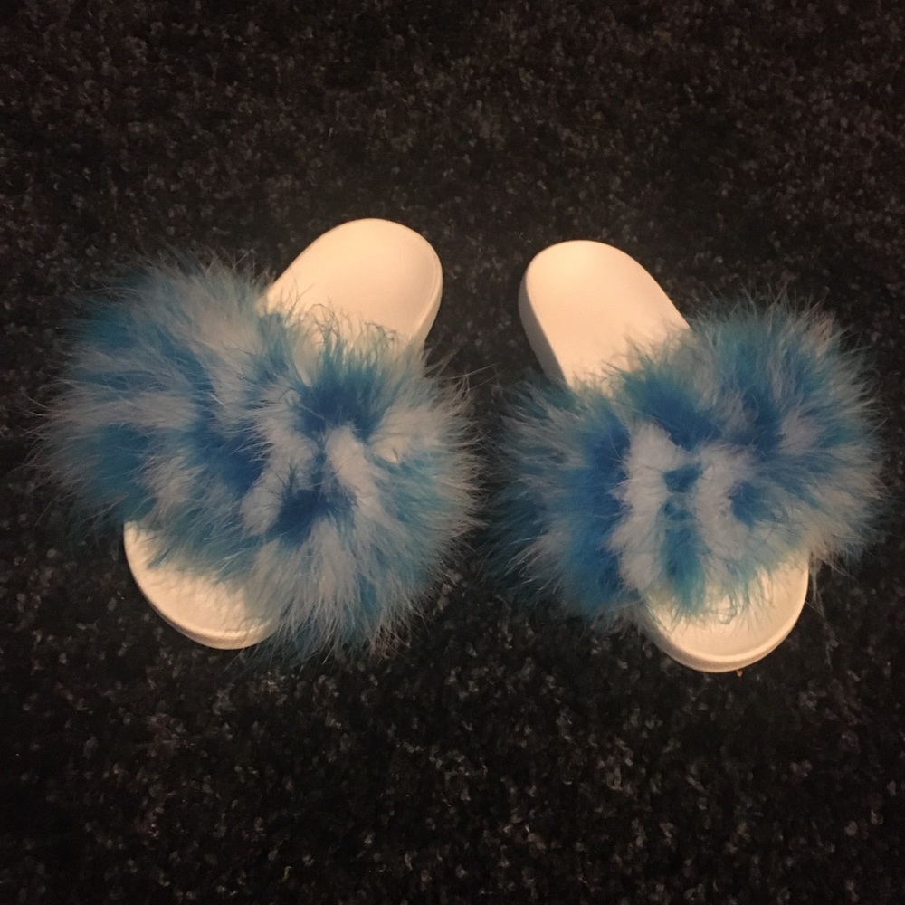 Icebreaker Fur Slides 🥶